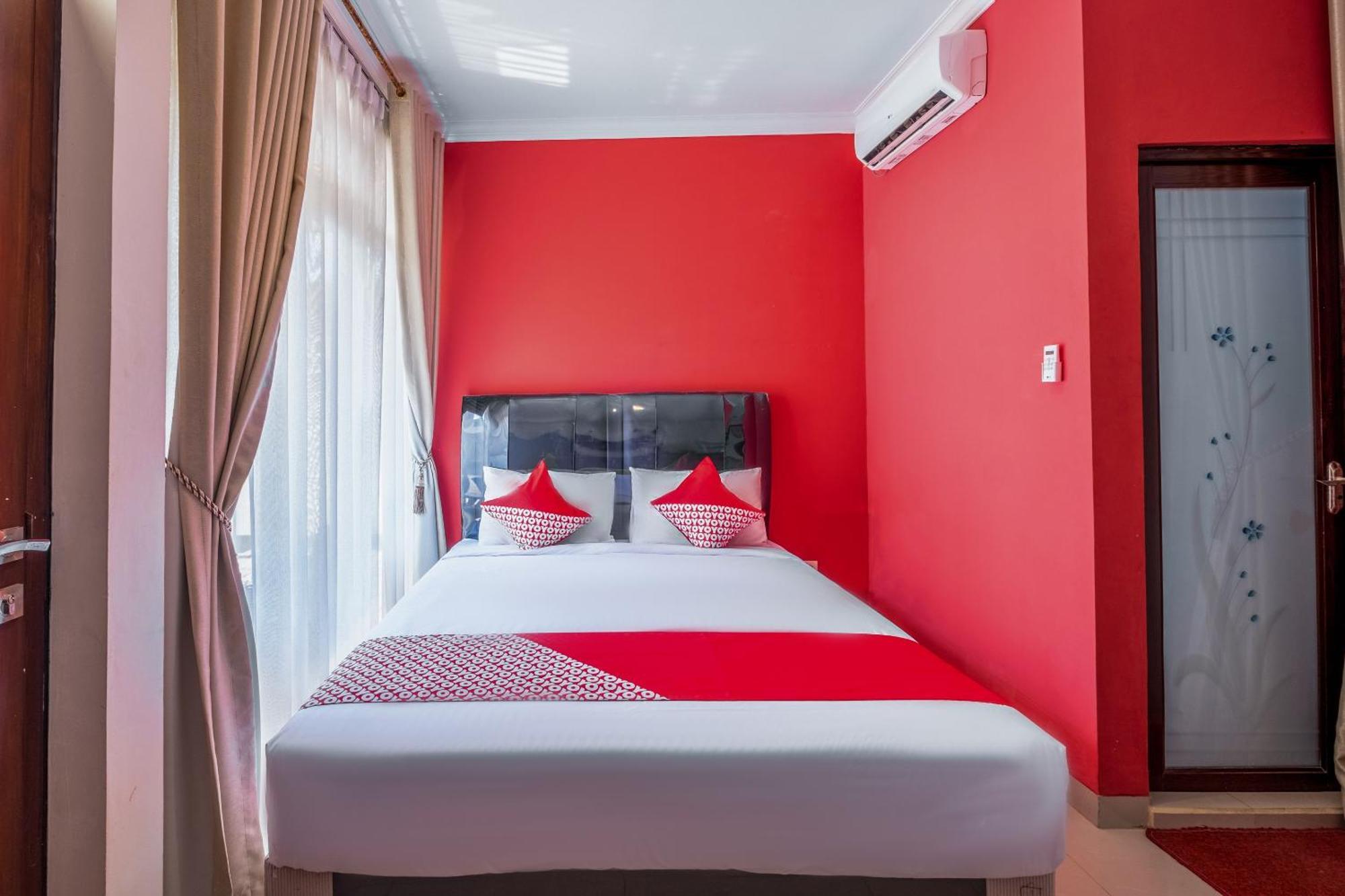 Oyo Collection O 1032 Rahayu Residence Syariah Cirebon Exterior foto